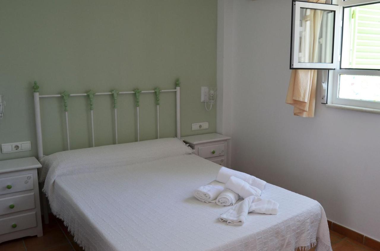 Hostal Dona Antonia Punta Umbría Exterior foto